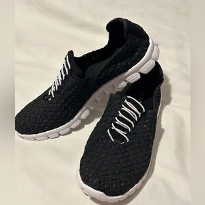 BONAVI BREEZE Comfort Sneakers size 11